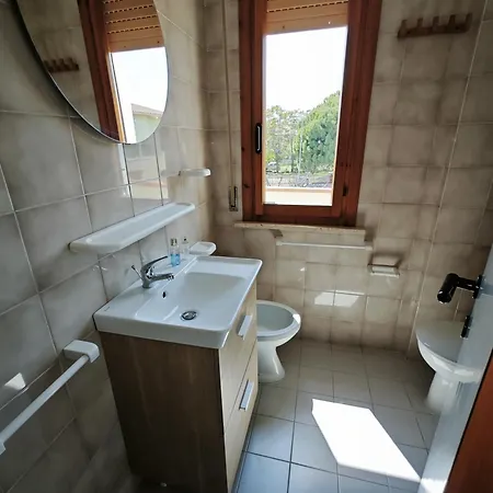 Apartment R35 - Al Centro Con Posto Auto Numana