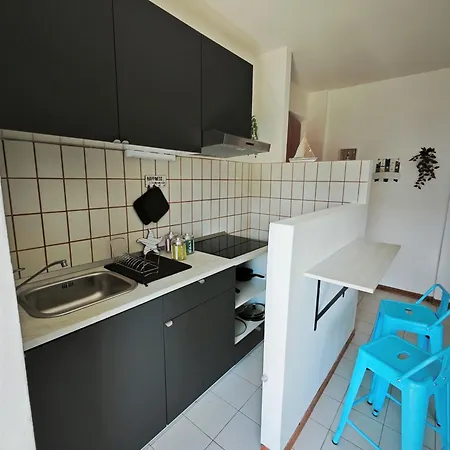 R35 - Al Centro Con Posto Auto *