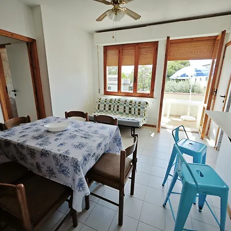 R35 - Al Centro Con Posto Auto